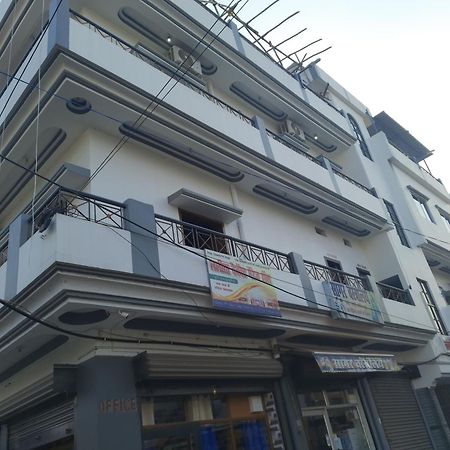 Hotel Lbh Gaya Esterno foto